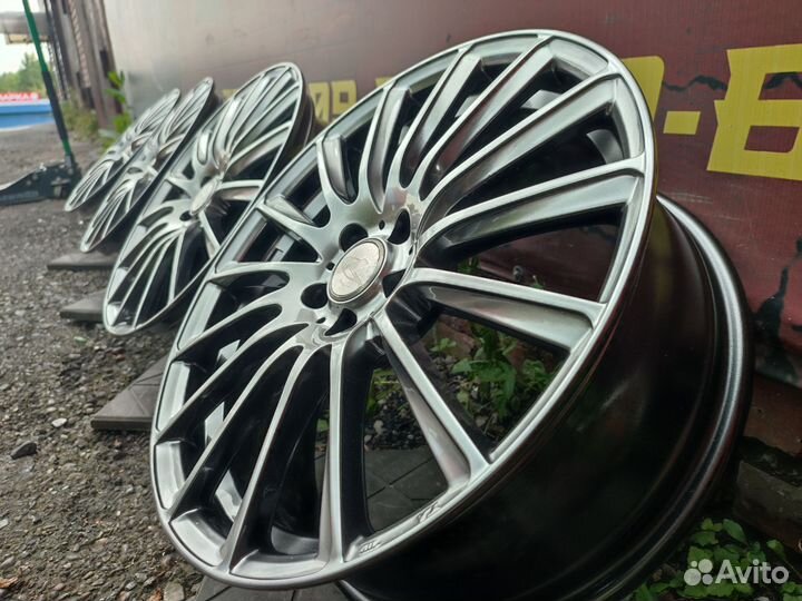 Красивые диски r18 5x100