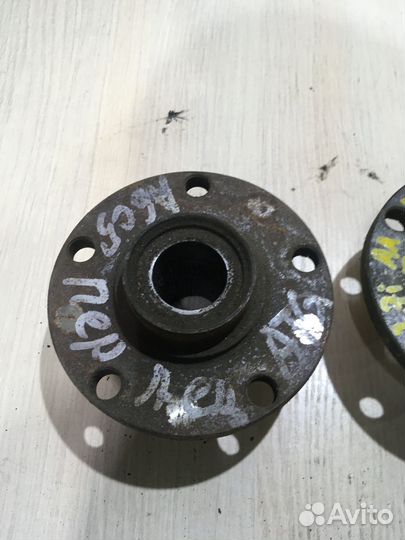 Ступица передняя Ауди А6 С5