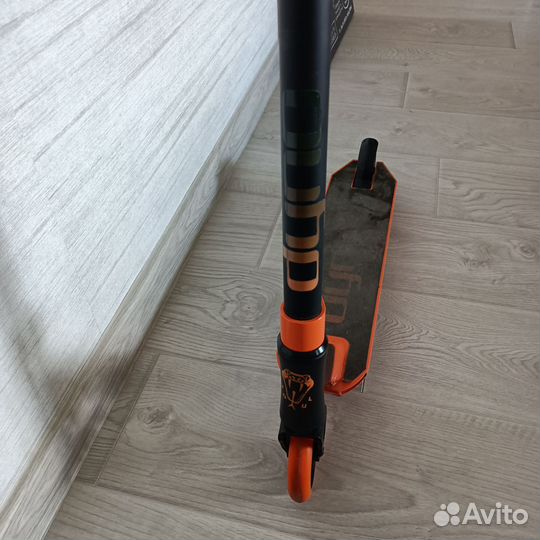 Самокат трюковой