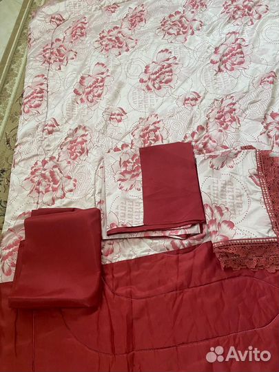 Постель с одеялом