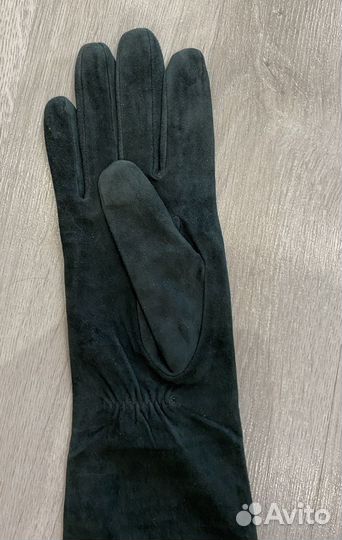 Перчатки замшевые женские