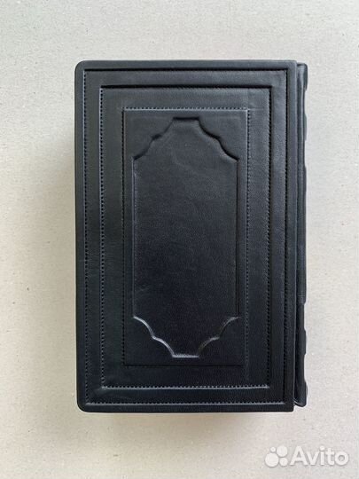 Сочинения. Ильф, Петров (подарочная кожаная книга)