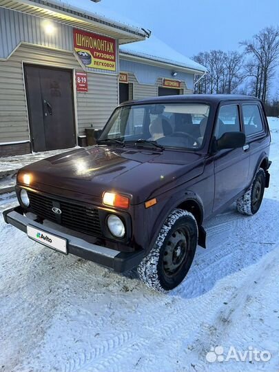 LADA 4x4 (Нива) 1.7 МТ, 2015, 120 000 км