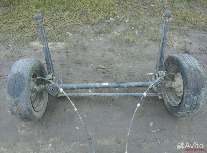 Задняя балка в сборе