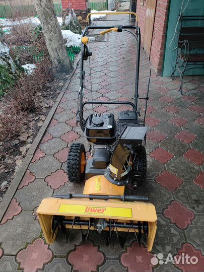 Снегоуборщик uwer ST 5556P