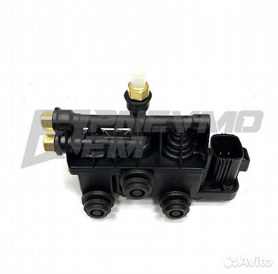 Блок клапанов пневмоподвески Land Rover Discovery