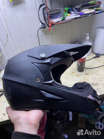 Кроссовый шлем