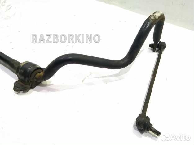 Стабилизатор передний