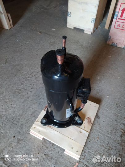 Компрессор Daikin JT100G-vdlb2 5001390