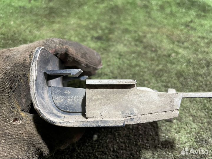 Заглушка порога задняя правая opel vectra b