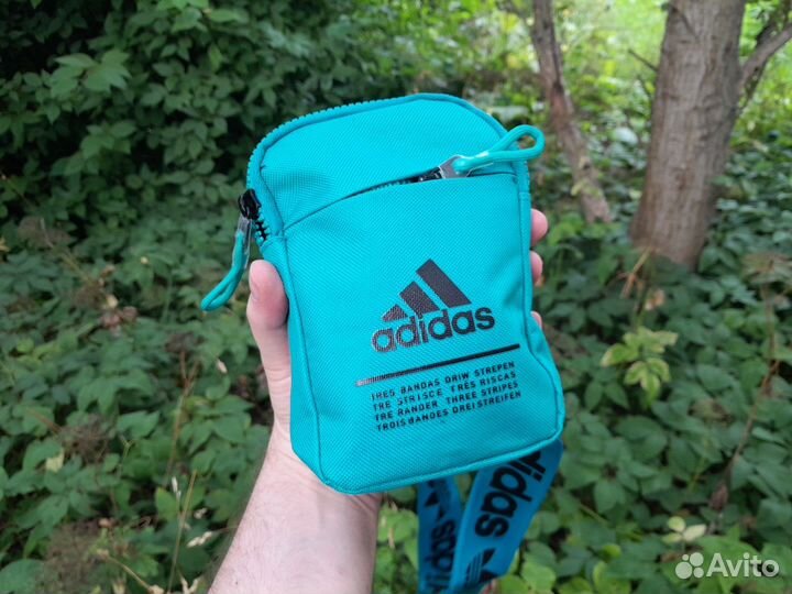 Сумка на грудь adidas для телефона, наушников