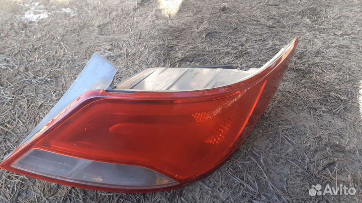 Запчасти на hyundai solaris 2015 год фары 2 шт
