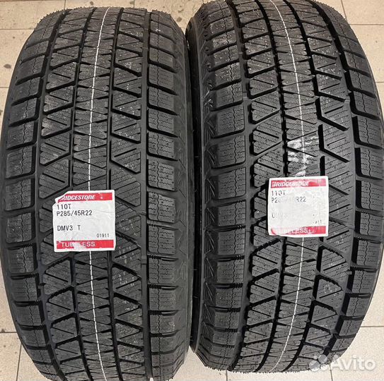Bridgestone Blizzak DM-V3 285/45 R22 110T