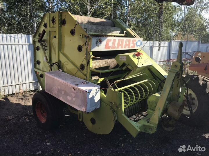 Пресс-подборщик Claas Rollant 44, 2000