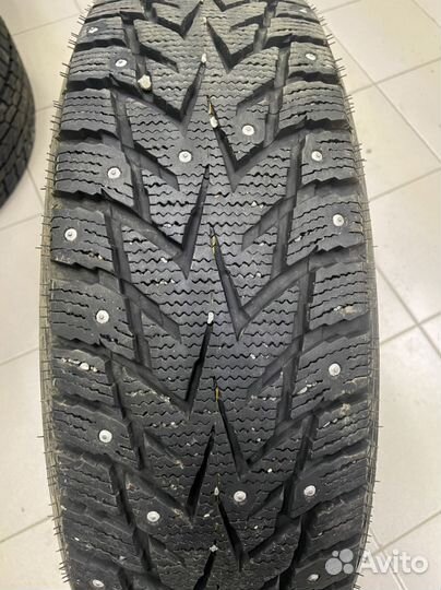 Nexen Winguard WinSpike WS62 SUV 215/70 R16 100T