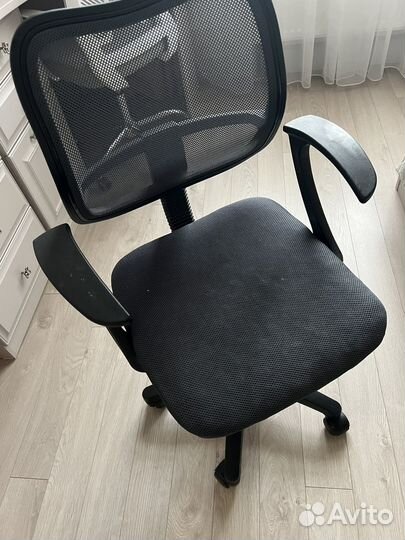Компьютерное кресло