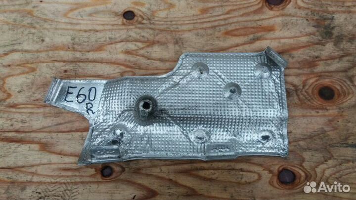 Экран тепловой термоэкран BMW 5 E60 E61 2003-2009г