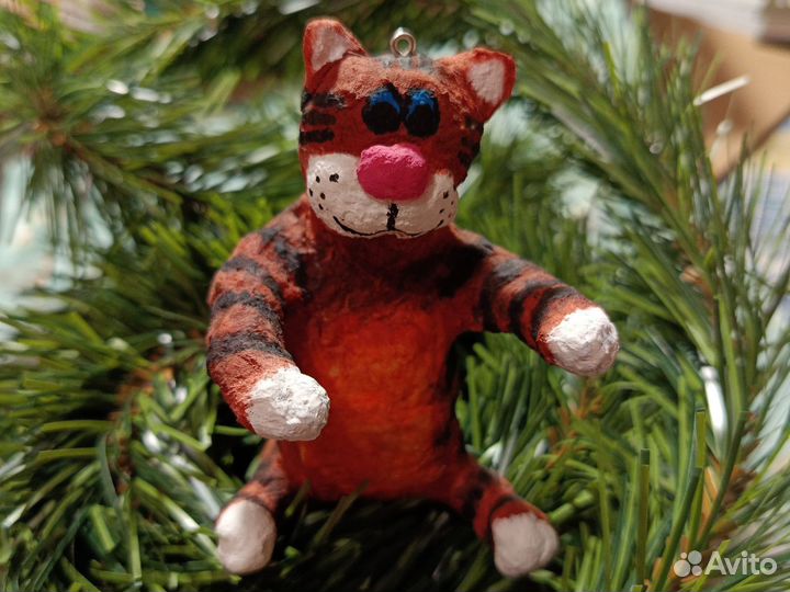 Ватная елочная игрушка котик
