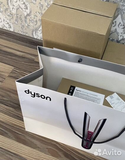 Dyson фен стайлер