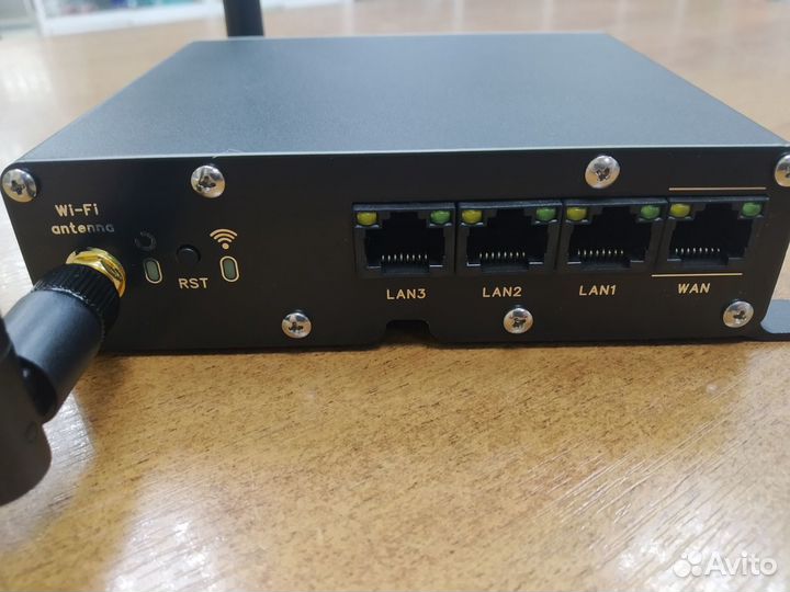 Wi-Fi Роутер Kroks со встроенным 3G/4G модемом