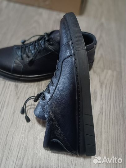 Ботинки натуральная кожа 44 новые