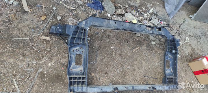 Панель передняя KIA sportage 4