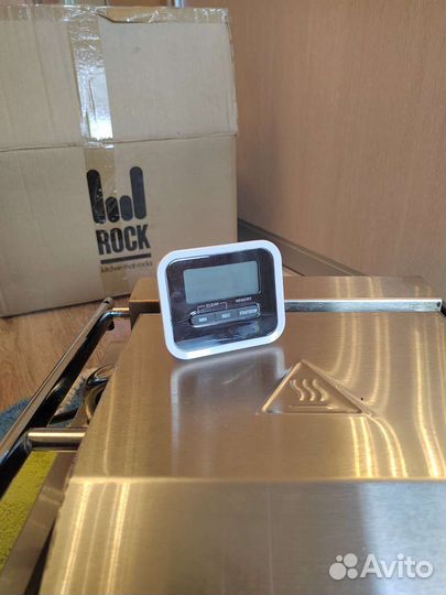 Гриль контактный прижимной с таймером