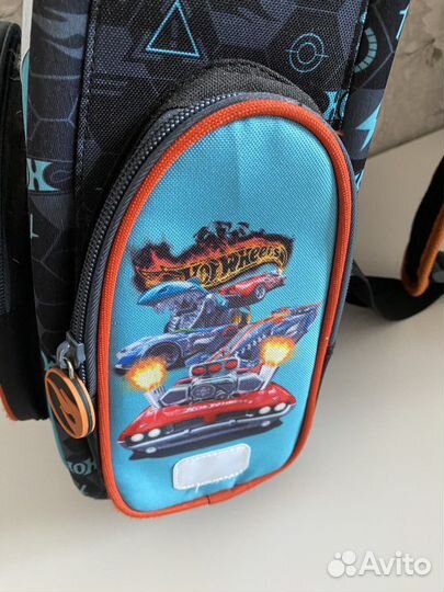 Рюкзак школьный