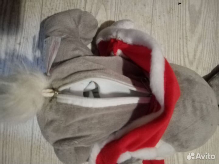 Коляска детская и игрушка Заяц