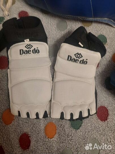 Защита рук и ног для единоборств