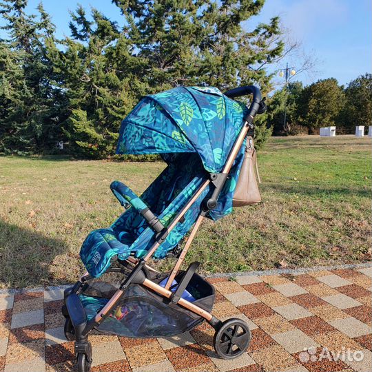 Прогулочная коляска Cosatto woosh 3