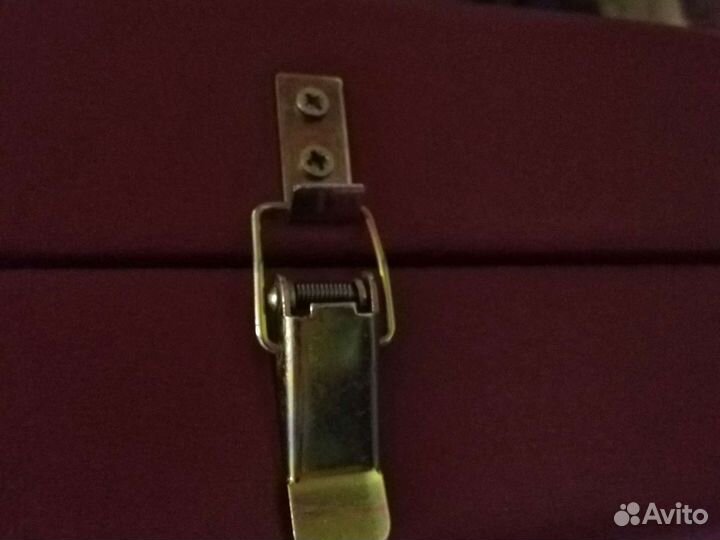 Кушетка новая, немного б/у