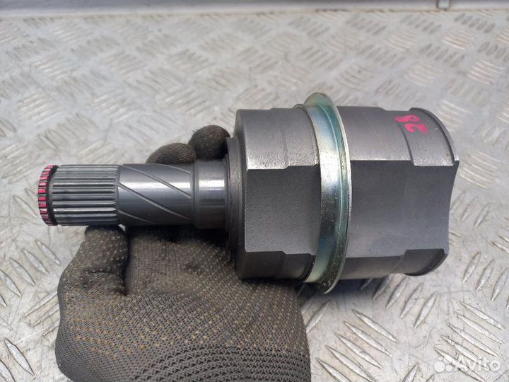 Шрус внутренний передний левый Mitsubishi L200 KB