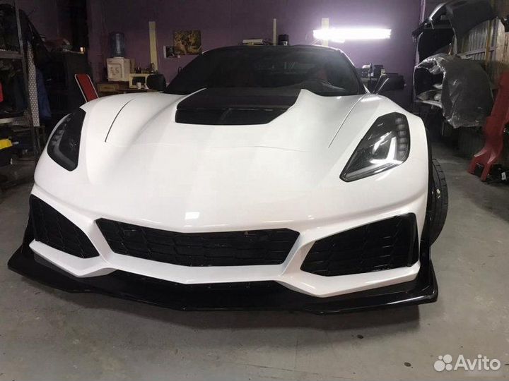 Бампер Chevrolet Corvette стиль ZR1