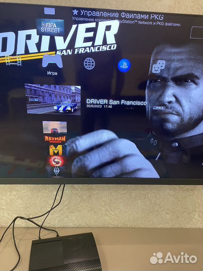 Sony PS3 super slim 320 gb прошитая + игры