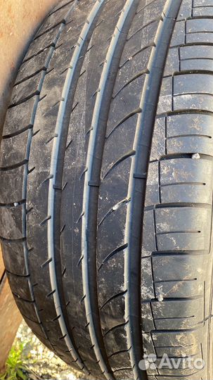 Dunlop SP Sport Maxx GT 265/45 R20