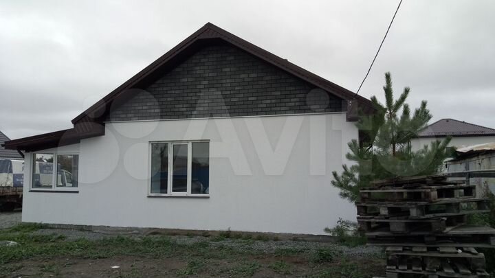 Коттедж 70 м² на участке 8 сот.