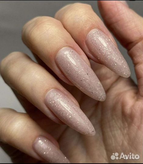 Наращивание ногтей