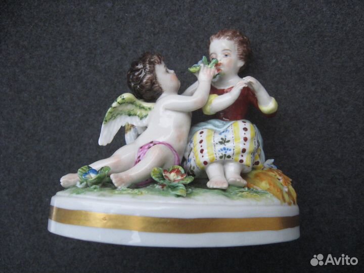 Антиквариат путти скульптура