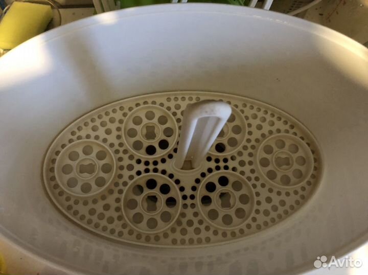 Стерилизатор Tommee Tippee для бутылочек