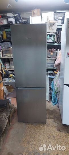 Bosch серебристый, есть ещё