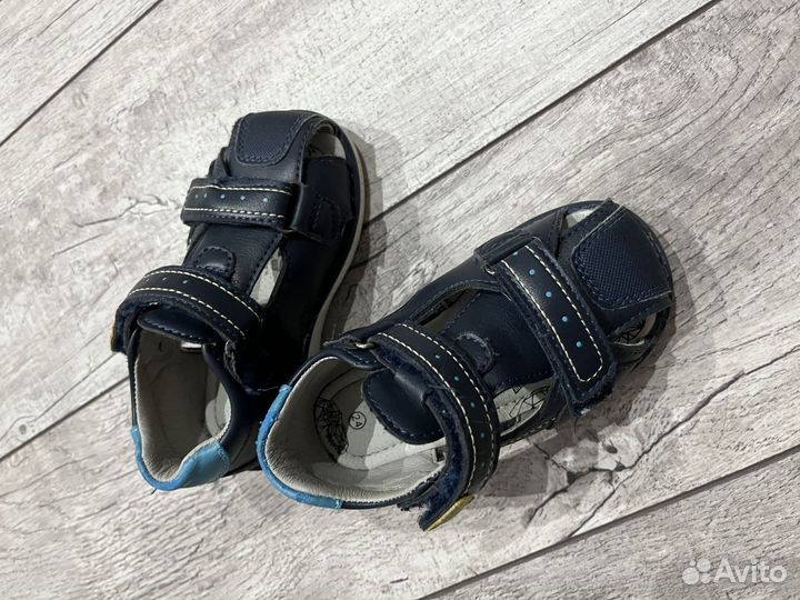 Сандалии для мальчика 24 размер