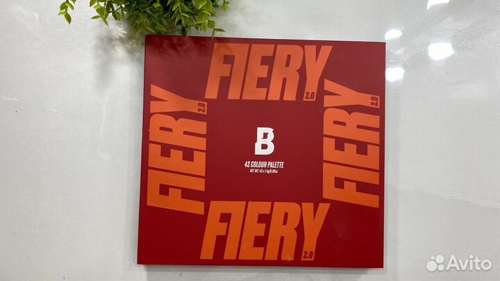 Beauty bay палетка теней