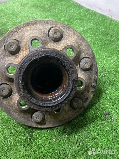 Ступица передняя левая Great Wall Hover H2