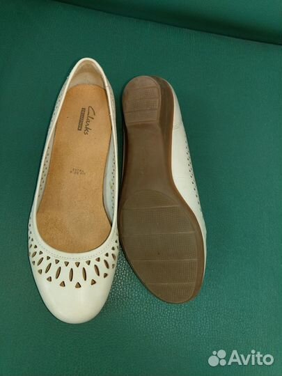 Босоножки, кожа 38, Bhs, Англия; туфли Clarks 38,5