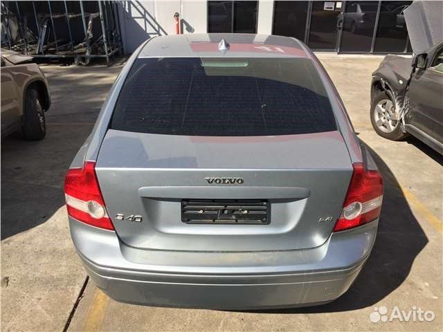 Разбор на запчасти Volvo S40 2004