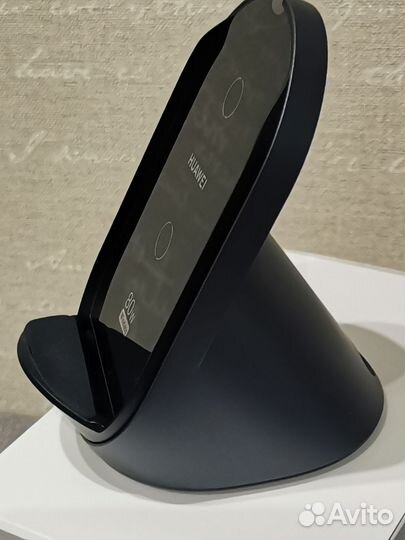 Беспроводное зарядное устройство Huawei 80 Вт