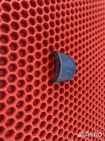 Заглушка личинки вод двери Renault Laguna 2