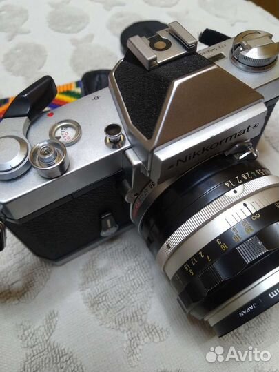 Nikon Nikkormat FT2 (без объектива)