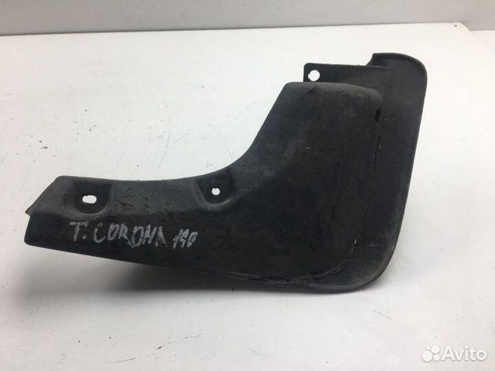 Брызговик задний правый Toyota Corona ST190 4SFE